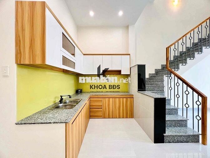 NHÀ PHỐ XÂY MỚI GẦN BỆNH VIỆN Q12 HXH CHÍNH CHỦ BÁN