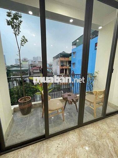 CCMN PHỐ LẠC LONG QUÂN. 1N1K RỘNG 40M2. BAN CÔNG