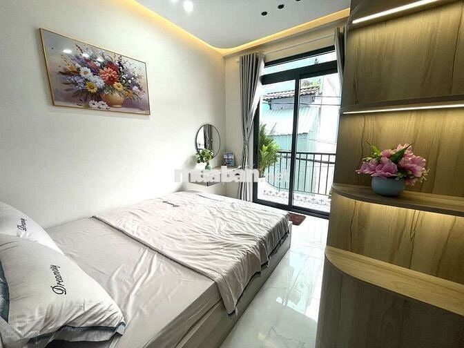 Nhà Mới Nội Thất Đẹp, Hẻm To, Tiện Ích Tốt