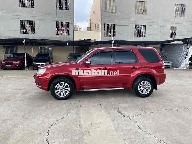 Ford Escape 2010 XLS 2.3L 4x2 AT - 106000 km