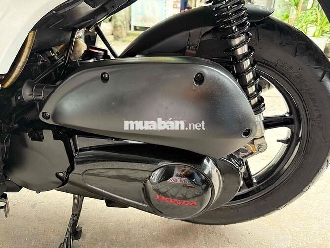 SH 150 ABS 2018 lên from Ý máy zin êm chỉ 52tr5