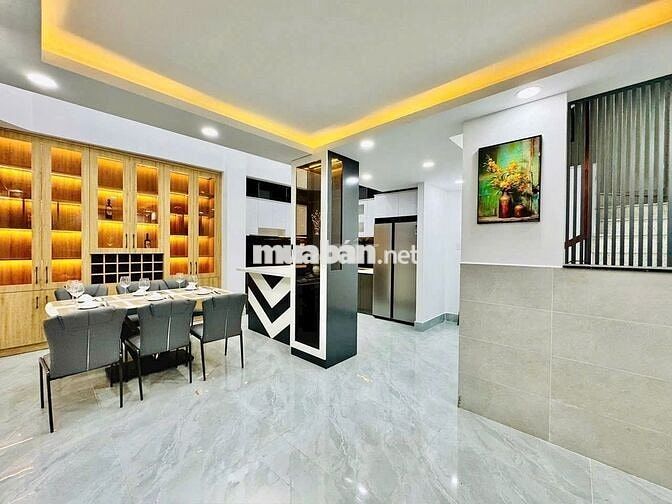 Cho thuê nhà mới hẻm 9m Đặng Thùy Trâm, DT: 5,5x12m. Trệt 2 Lầu ST