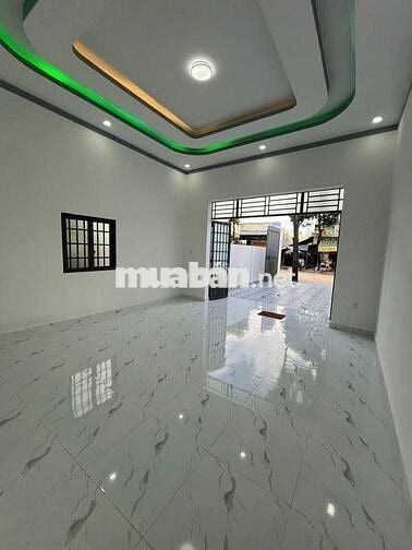 Ngộp bank bán gấp căn nhà ở 1 sẹc Suối Lội DT 150m2, Giá 890tr.
