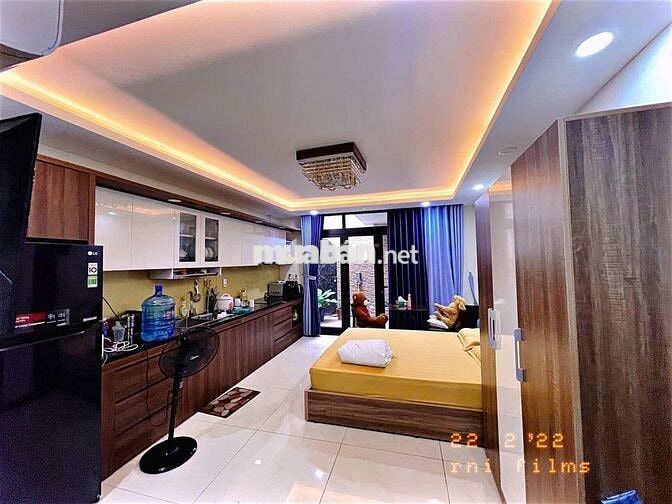 Cho Thuê Căn Hộ Balcony/Sân Vườn, Full Nội Thất, Gần Ngã Tư Hàng Xanh