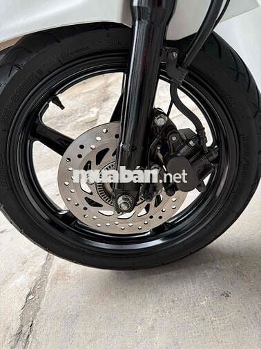 SH 150 ABS 2018 lên from Ý máy zin êm chỉ 52tr5