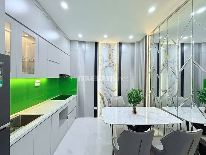 CHÍNH CHỦ BÁN NHÀ HAI BÀ TRƯNG LÔ GÓC ĐẸP 3PN NỘI THẤT XỊN, NỞ HẬU|DT4