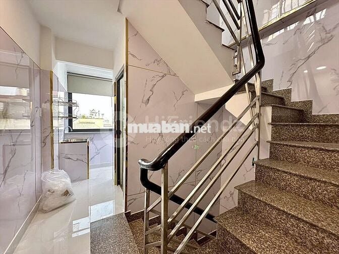 STUDIO BAN CÔNG FULL NỘI THẤT LUXURY NGAY CÔNG VIÊN LÀNG HOA