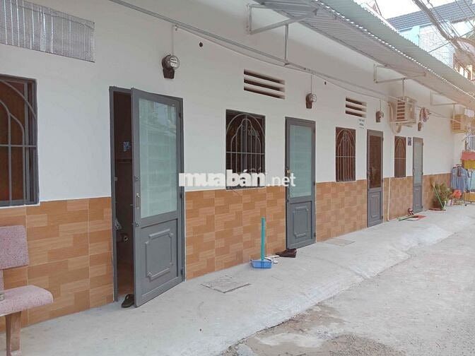 nha trọ phan huy ich hem 6met riêng biêt go vấp