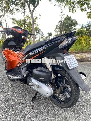 Ra Đi Cứu Chủ AirBlade Fi 125 Date2015 Bstp