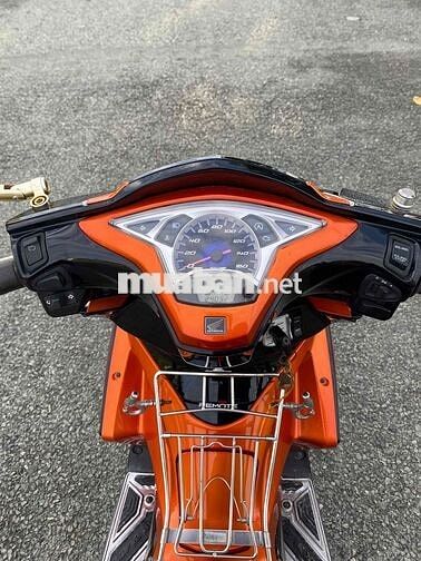 Ra Đi Cứu Chủ AirBlade Fi 125 Date2015 Bstp