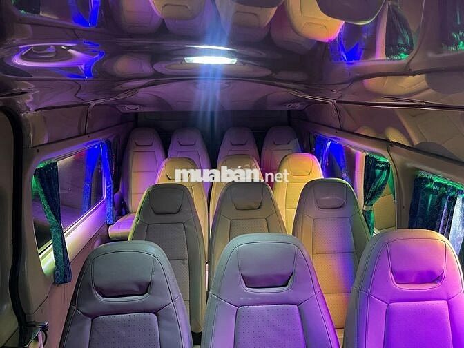 Ford Transit 2016 Luxury - 123456 km
