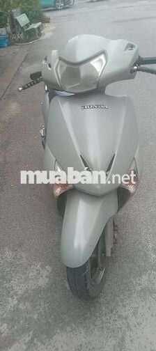 Nhà dư xe SCR UP LEAD HONDA cần bán