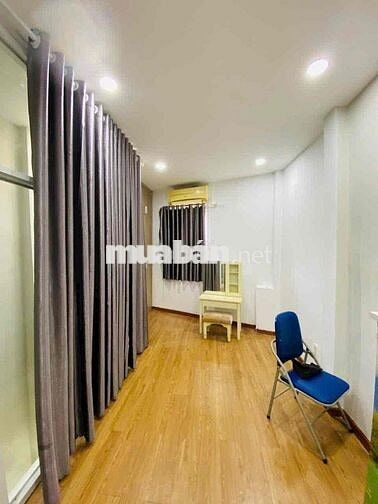Cho thuê nguyên căn - 2pn 1trệt 1lầu - Phan Xích Long, p3, Phú Nhuận