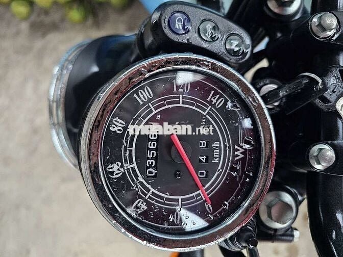 Kawasaki W175 ( nhập Thái ) lướt 3.600km đẹp keng