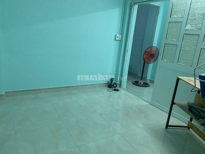 Chính chủ cho thuê nhà để ở 752/38/25 Lạc Long Quân P9 Tân Bình (70m2)