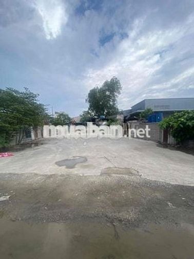 CHO THUÊ MB ĐẤT TRỐNG CÓ MÁI CHE NGAY MT ĐƯỜNG LỚN  QUẬN 12 GIÁ RẺ