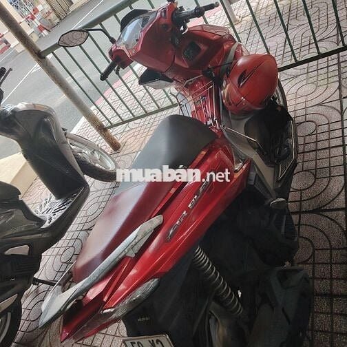 cần bán xe AB màu đỏ xám dky năm 2016
