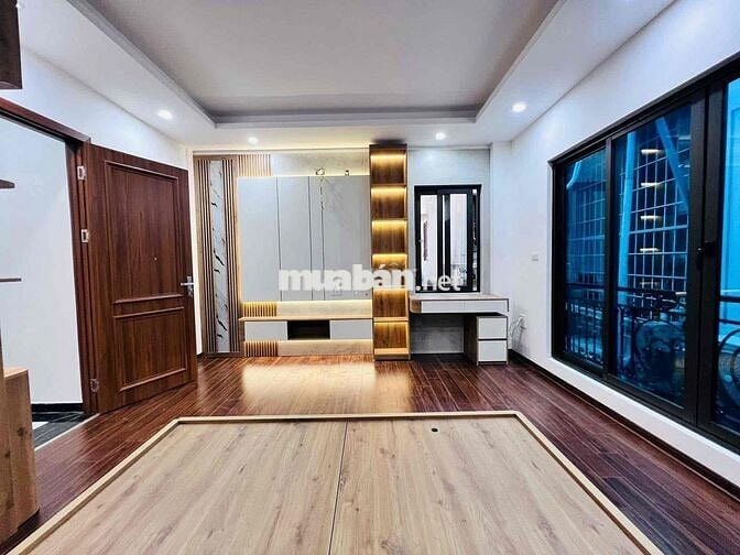 🏡 BÁN NHÀ MỚI CẦU GIẤY - THANG MÁY - 2 MẶT THOÁNG NHỈNH 10 TỶ