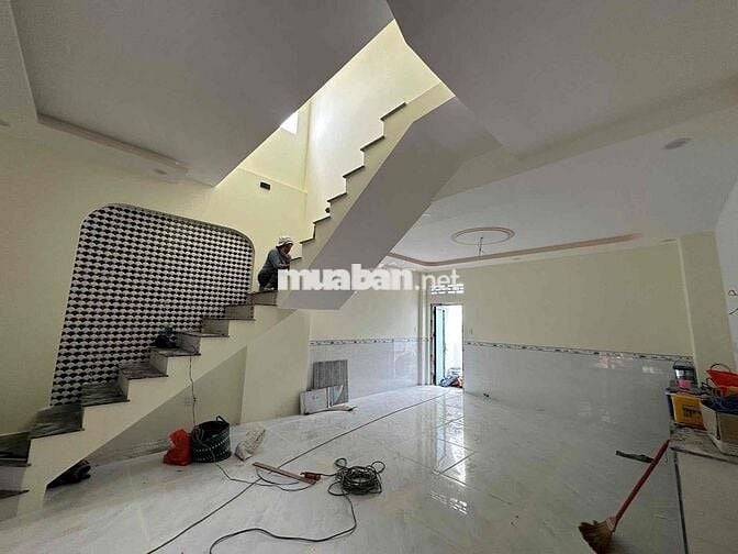 bán căn nhà lầu phường tân phong 115m2