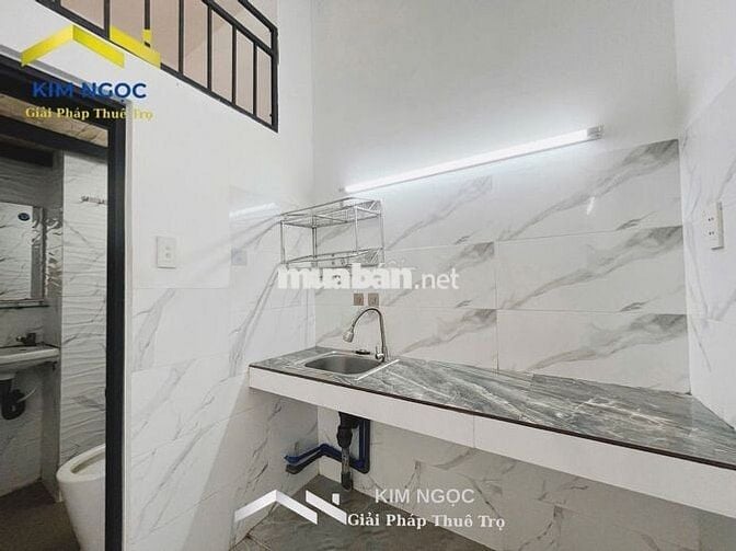 CHO THUÊ PHÒNG TRỌ GIÁ RẺ CỬA SỔ TRỜI, MÁY LẠNH GẦN CVPM QUANG TRUNG