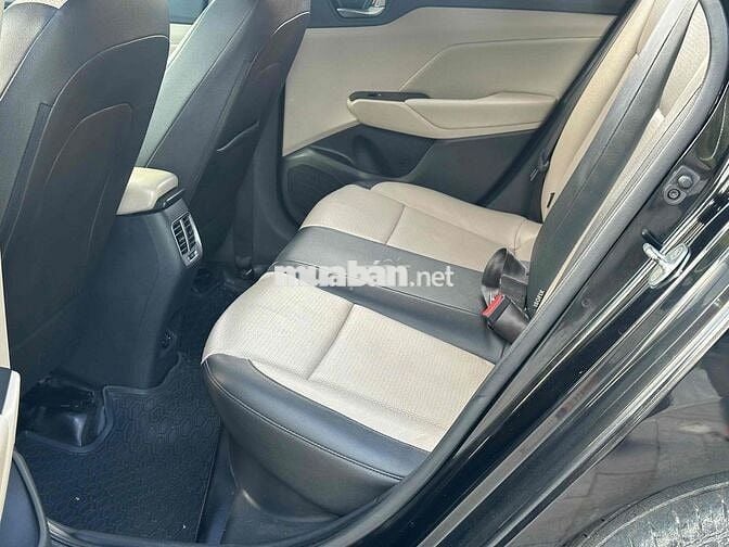 Hyundai Accent 2022 - 58000 km