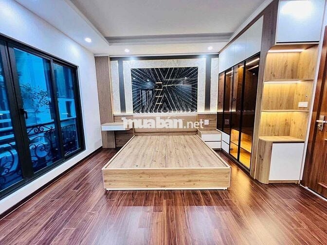 🏡 BÁN NHÀ MỚI CẦU GIẤY - THANG MÁY - 2 MẶT THOÁNG NHỈNH 10 TỶ
