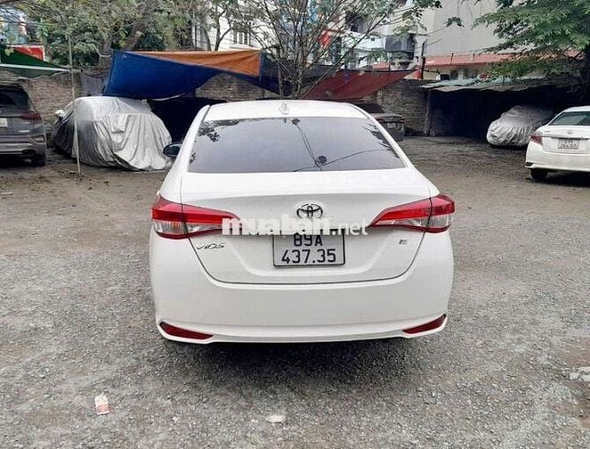 Cần bán gấp vios 2020 số sàn