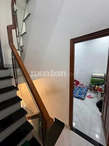   BÁN GẤP NHÀ GẦN CHỢ AN LẠC GIÁ 1TỶ 8 (SỔ HỒNG RIÊNG)