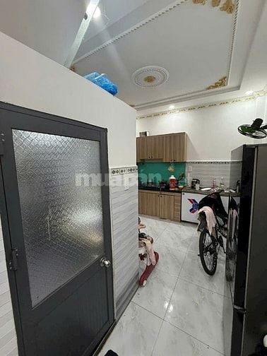   BÁN GẤP NHÀ GẦN CHỢ AN LẠC GIÁ 1TỶ 8 (SỔ HỒNG RIÊNG)