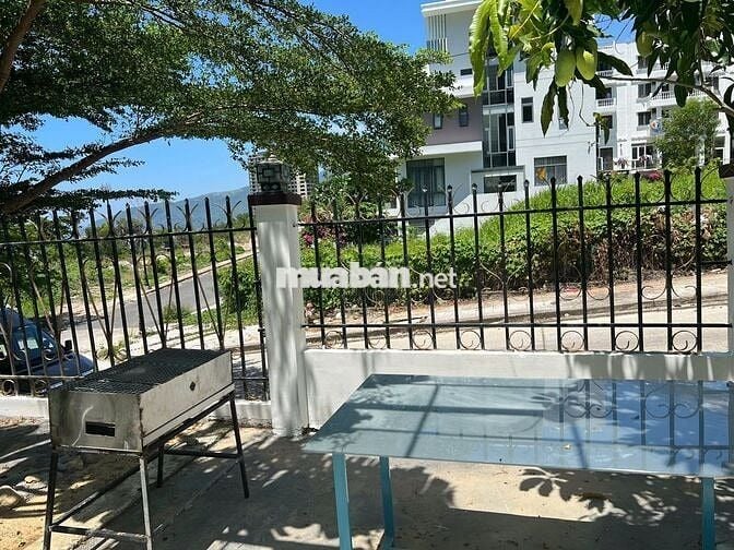 CHO THUÊ VILLA SÂN VƯỜN OCEAN VIEW 5 PHÒNG NGỦ GIÁ 60 TRIỆU/THÁNG