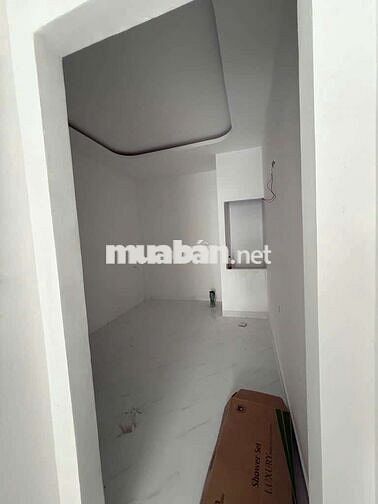 NHÀ 2 TẦNG ĐẸP — PHƯỜNG 15 TÂN BÌNH- TRẦN THÁI TÔNG  (3m x 11m)