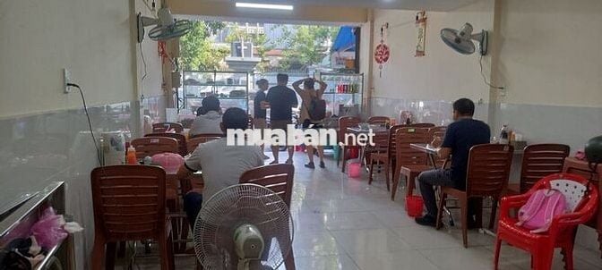 CẦN BÁN NHÀ MẶT TIỀN 639B NGUYỄN TRÃI, QUẬN 5