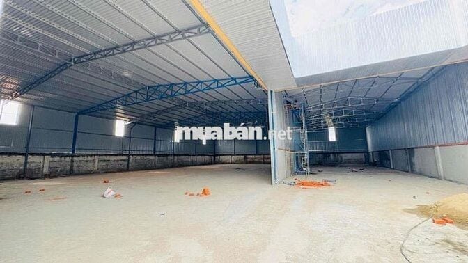 Cho Thuê cụm Kho tổng hơn 3000m2 - QL14 Hoà Khánh
