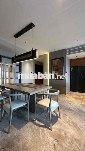 Chính chủ gửi thuê căn ba ngủ Saigon royal quận 4