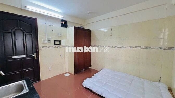 PHÒNG TRỌ GIÁ RẺ CÓ MÁY LẠNH BẢO VỆ TRÔNG XE