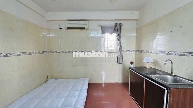 SỐC! PHÒNG TRỌ GIÁ CỰC RẺ CÓ MÁY LẠNH GẦN NTT