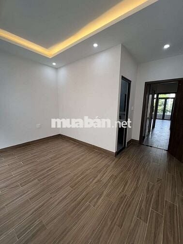 Nhà nguyên căn khu VIP Dương Thị Giang dt 5×20, 1 trệt 2 lầu