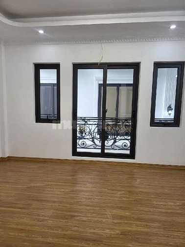 NHÀ NGỌC TRÌ 34M,LONG BIÊN, NỘI THẤT ĐẸP