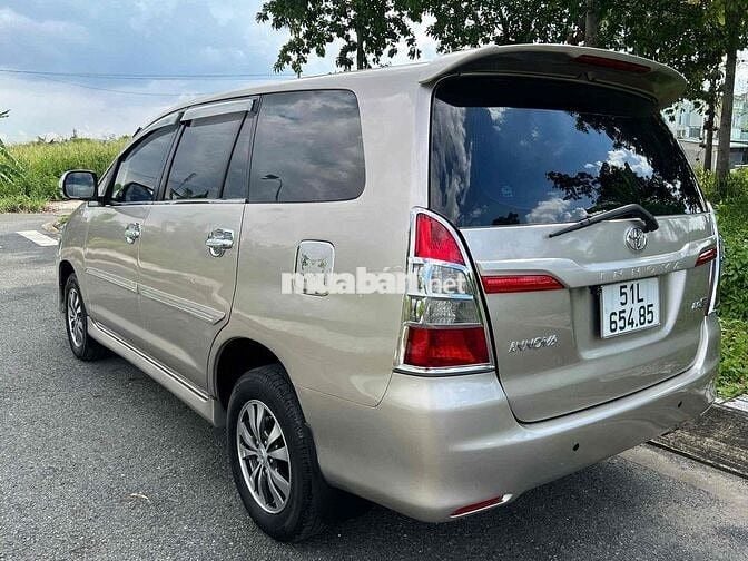 Toyota Innova 2016 2.0E - 125473 km