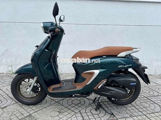 Bán Stylo 160abs 2025 xanh lục bảo bstp chính chủ