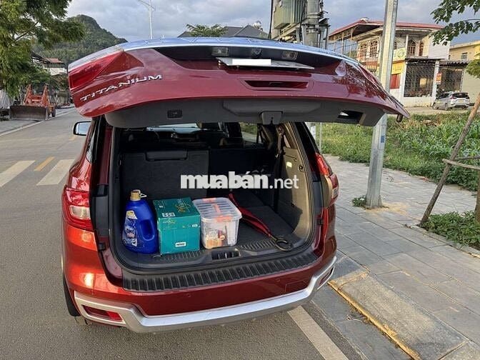 2016 Titanium Plus 3.2L AT 4WD - 160000 km