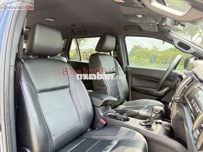Ford Everest Titanium 2.0L 4x2 AT 2019 - 820 Triệu