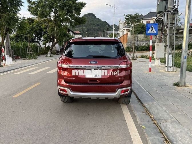 2016 Titanium Plus 3.2L AT 4WD - 160000 km