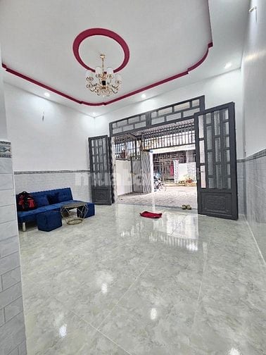 Bán nhà chính chủ sổ hồng riêng đường ô tô