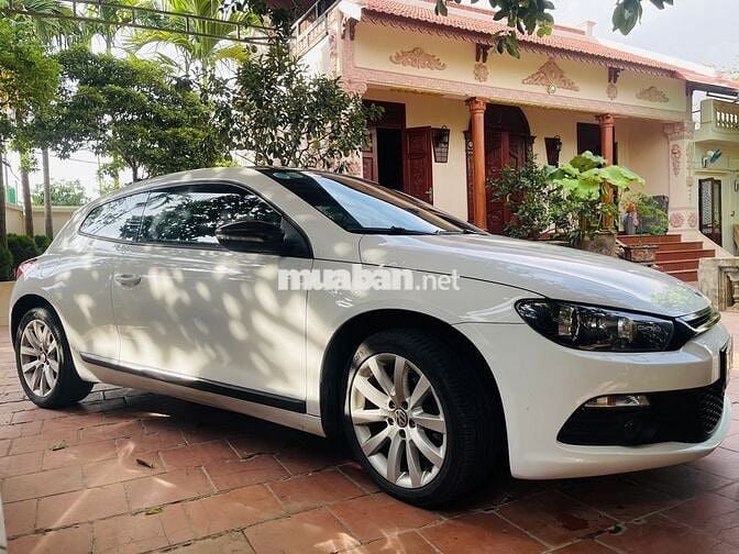 Volkswagen Scirocco 2010  - 123456 km