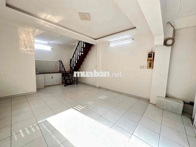 🌟 Chính Chủ Bán Nhà Bùi Đình Tuý – 30.7m² – Sổ Hồng Riêng – 4.75 Tỷ
