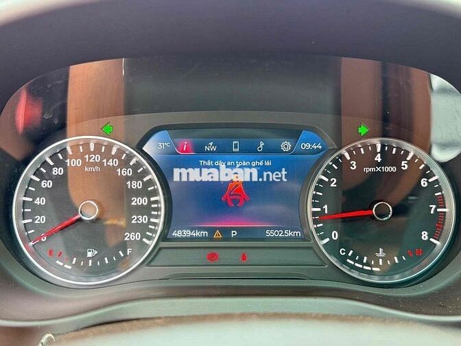VinFast Lux A2.0 2021 Premium 2.0 AT - 48000 km