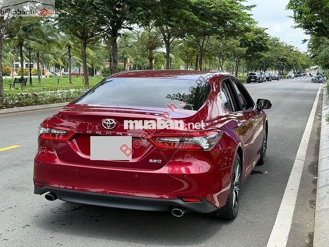 Toyota Camry 2.5Q 2022 - 1 Tỷ 180 Triệu