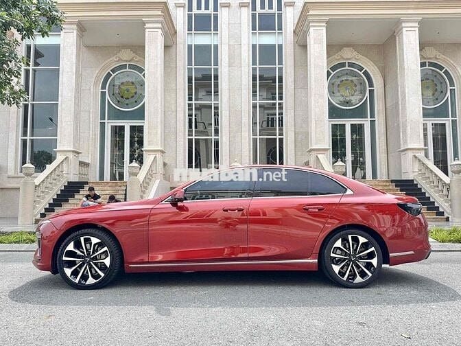 VinFast Lux A2.0 2021 Premium 2.0 AT - 48000 km