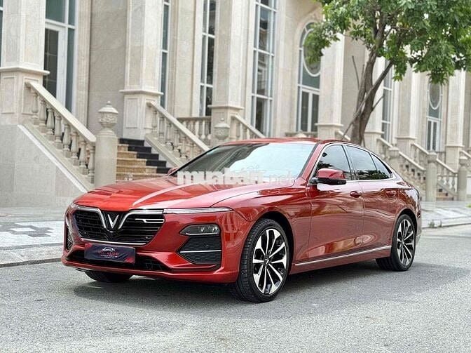 VinFast Lux A2.0 2021 Premium 2.0 AT - 48000 km